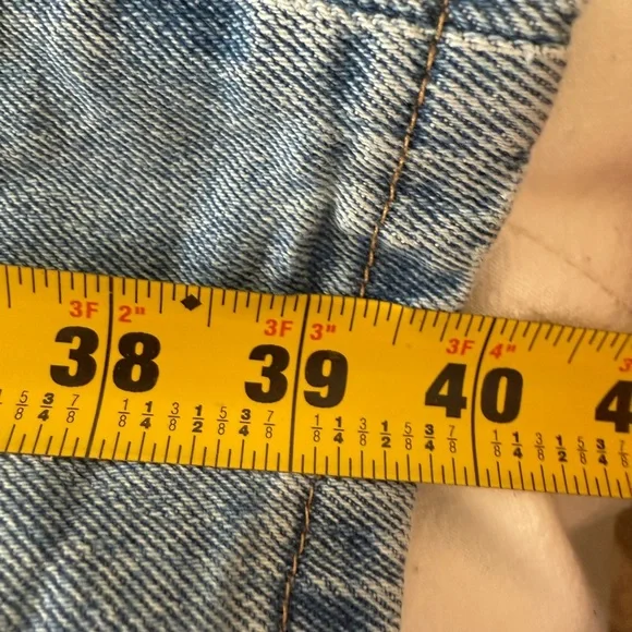 Wrangler Light Blue Denim Jeans - Picture 8 of 8